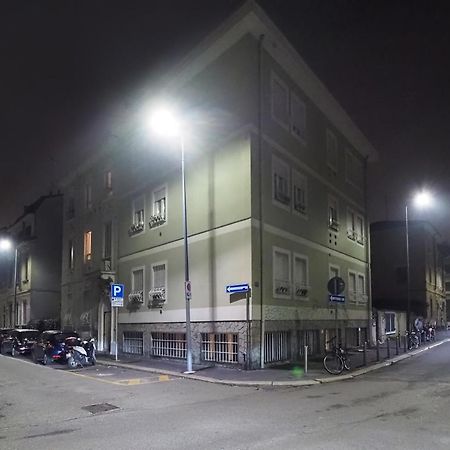 Ferienwohnung Primopiano - Gluck Mailand Exterior foto